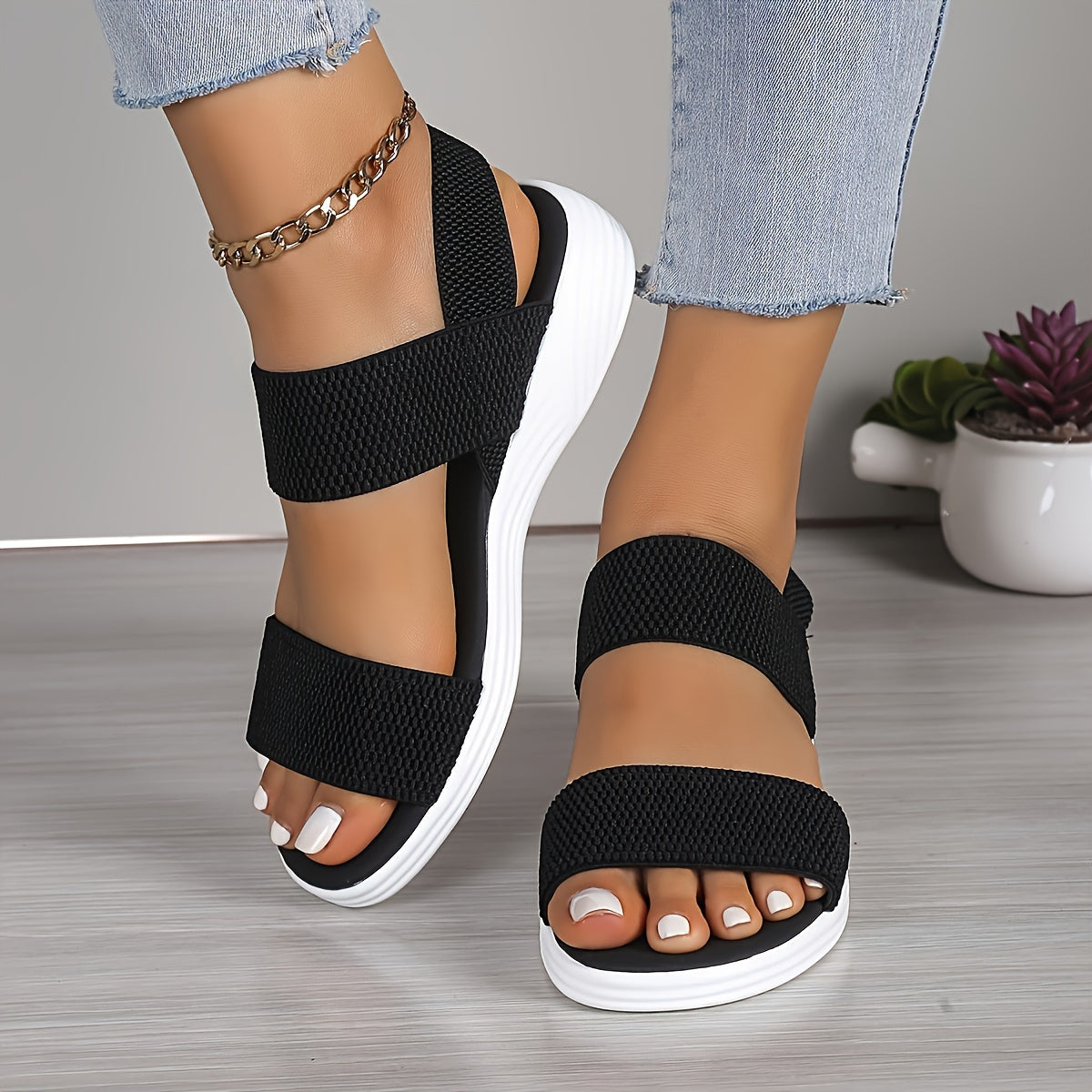 Helene – Lightweight Stretch Sandals