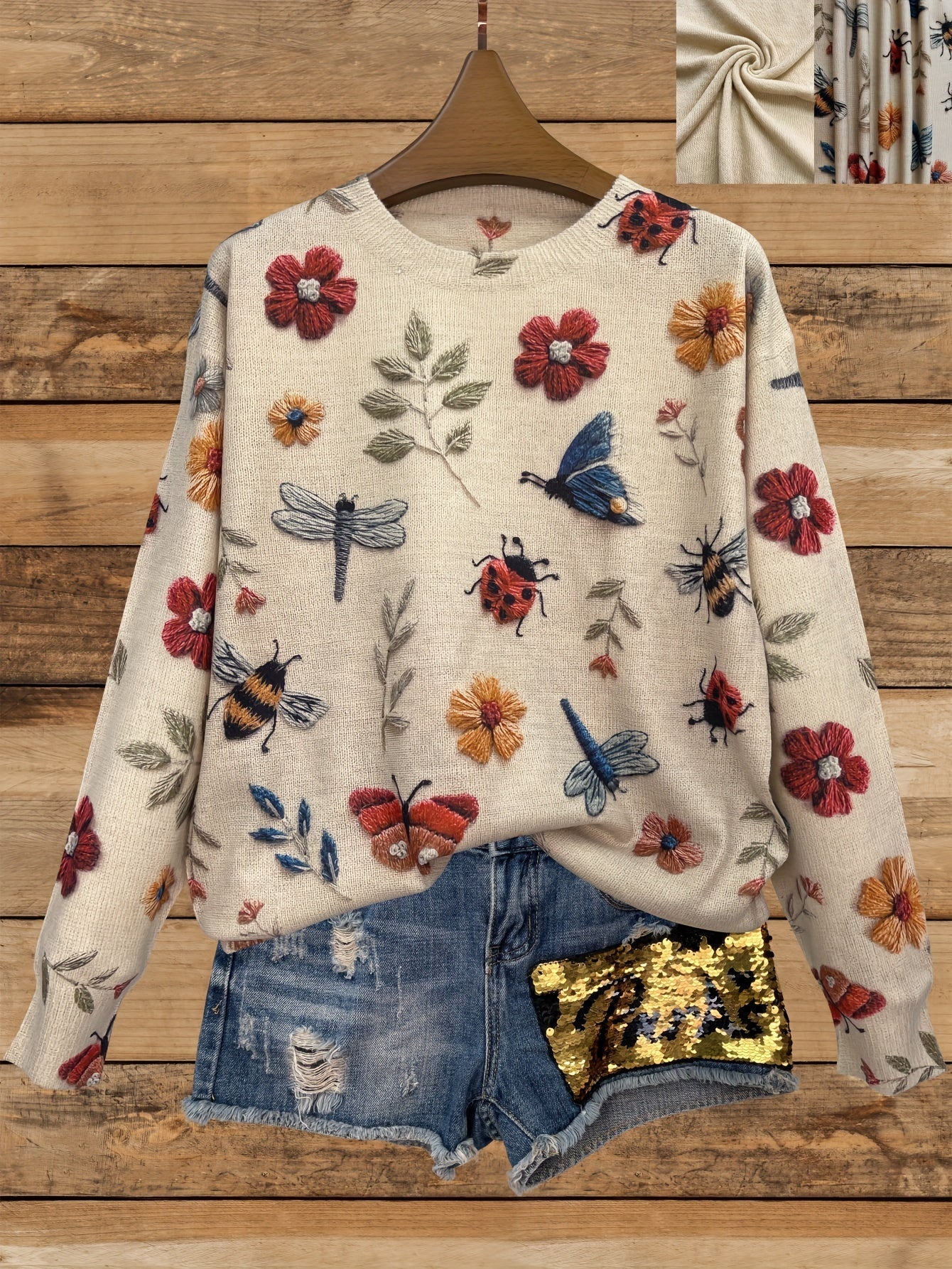 Stylish Lightweight Women's Sweater - Round Neck, Long Sleeves, 3D Insect Print Design - Casual