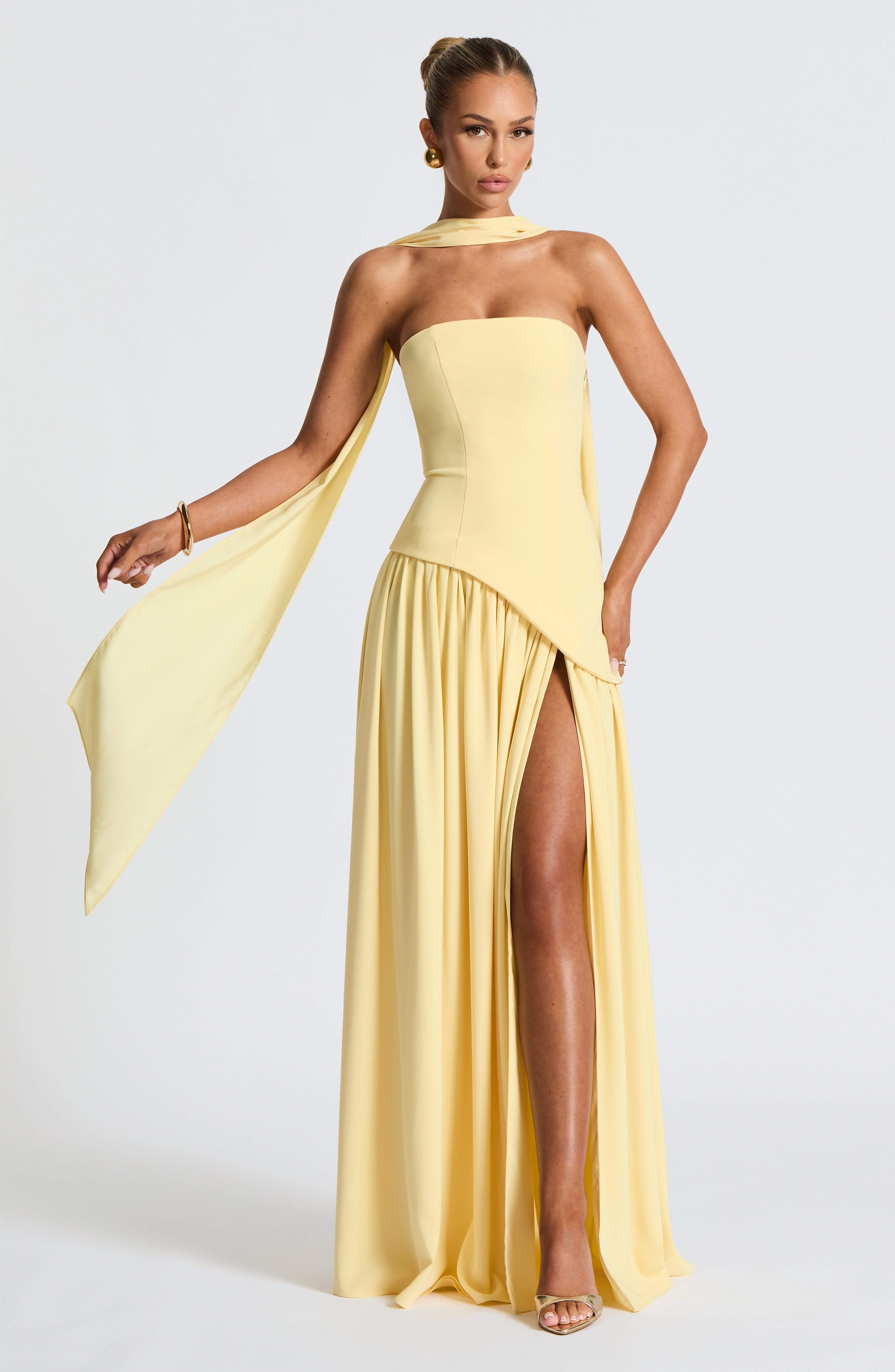 NoviMae™ | Soraya Glow