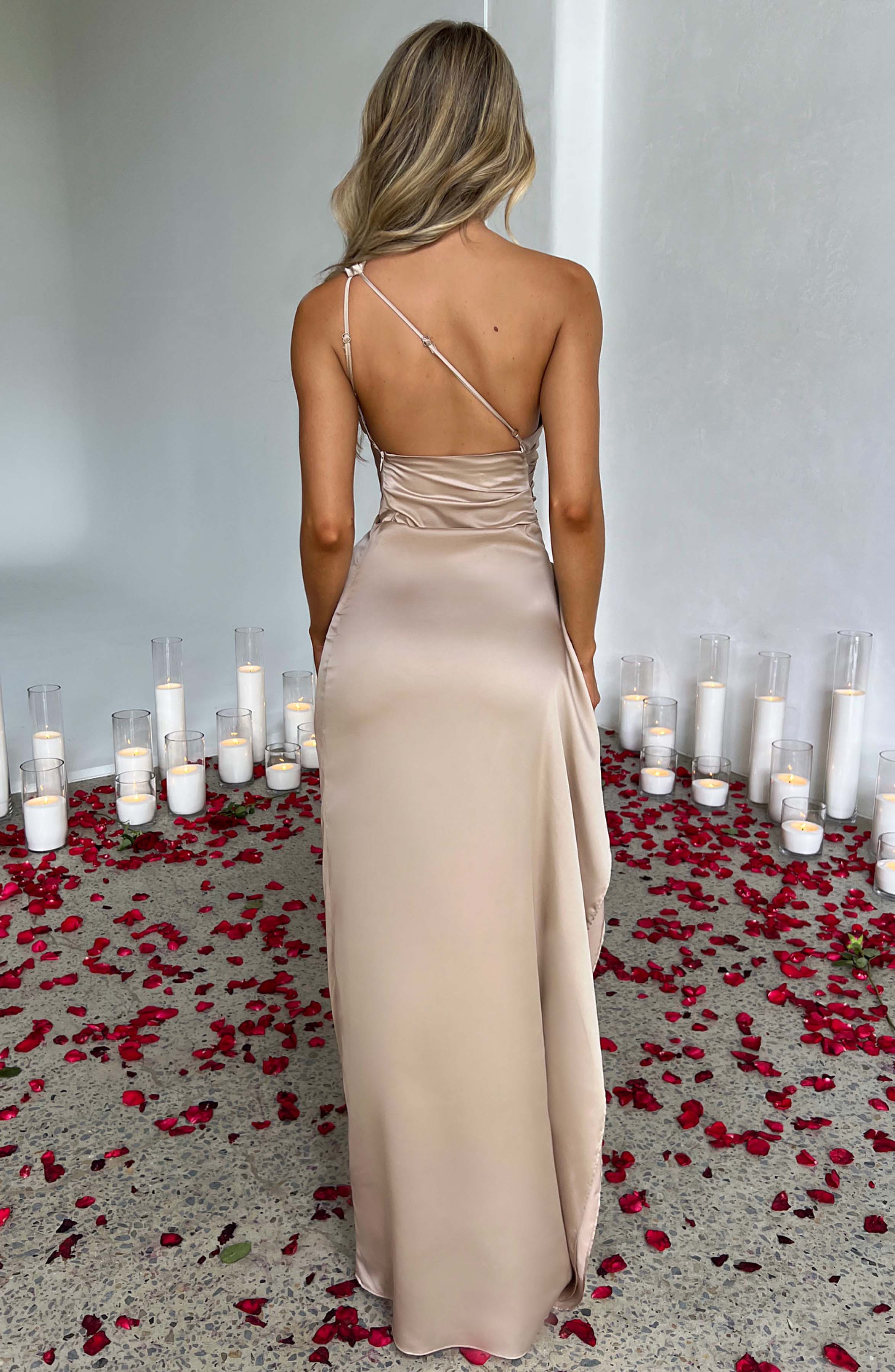 NoviMae™| Grace Moon