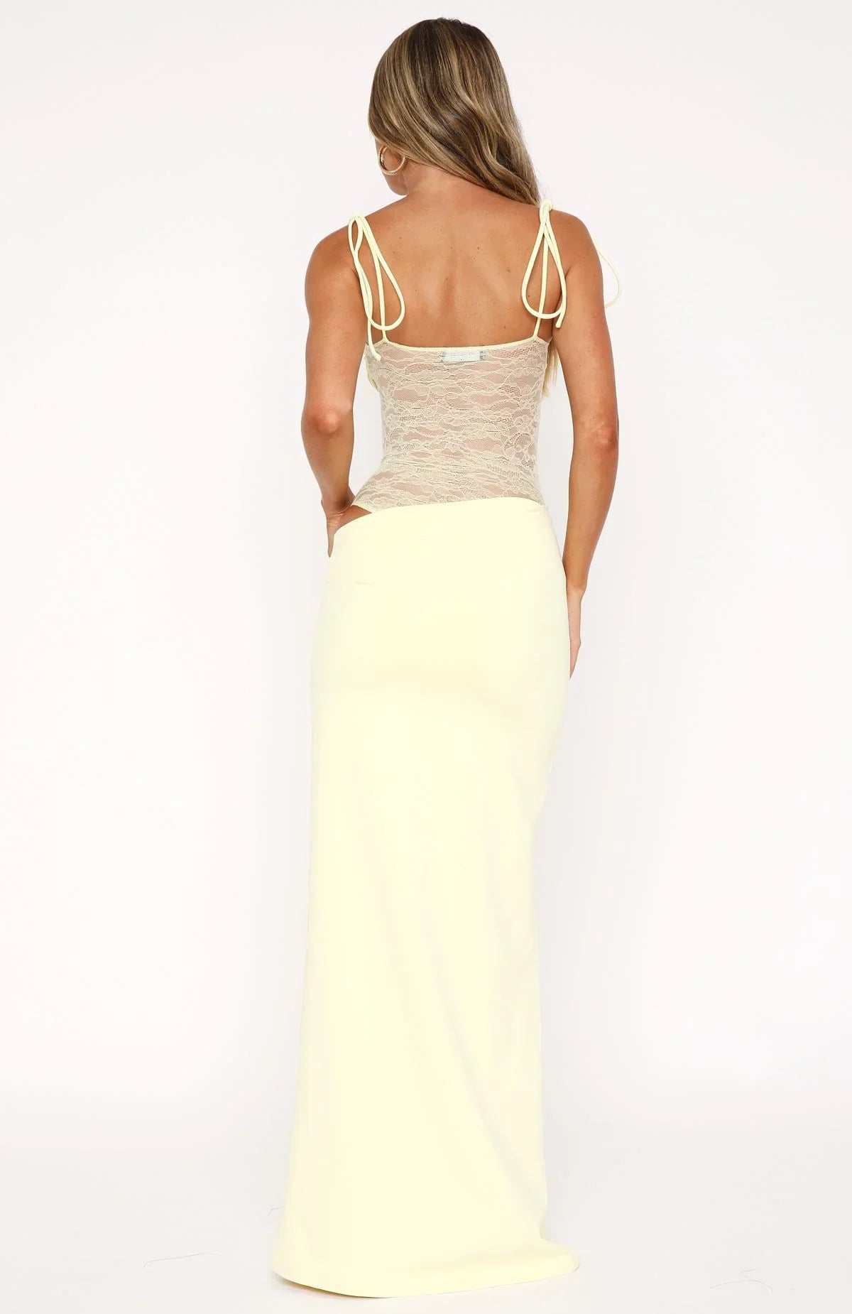 NoviMae™| Lace Reverie